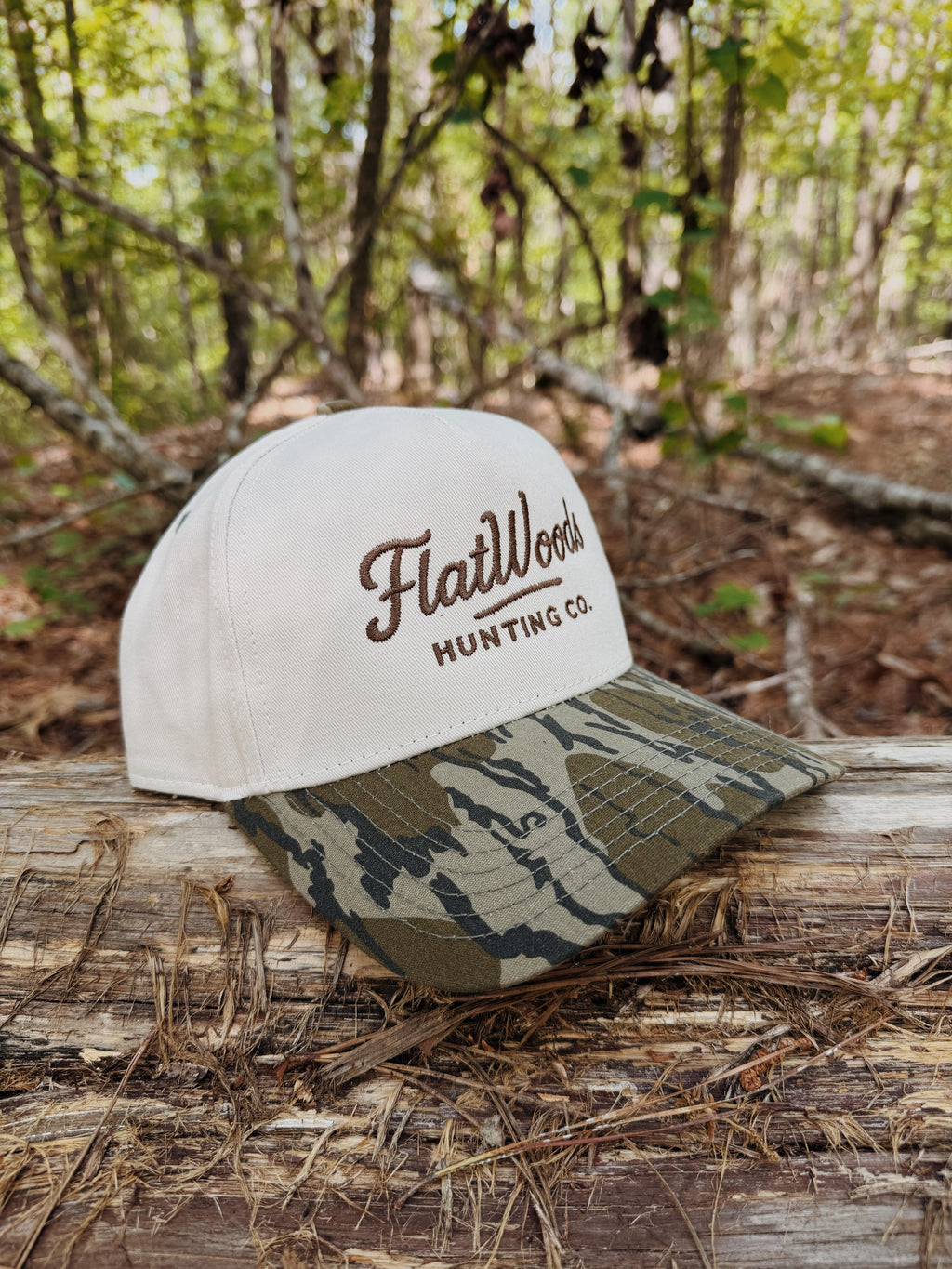 Flatwoods EA5Y Hat – Mossy Oak Bottomland CamoSnapback