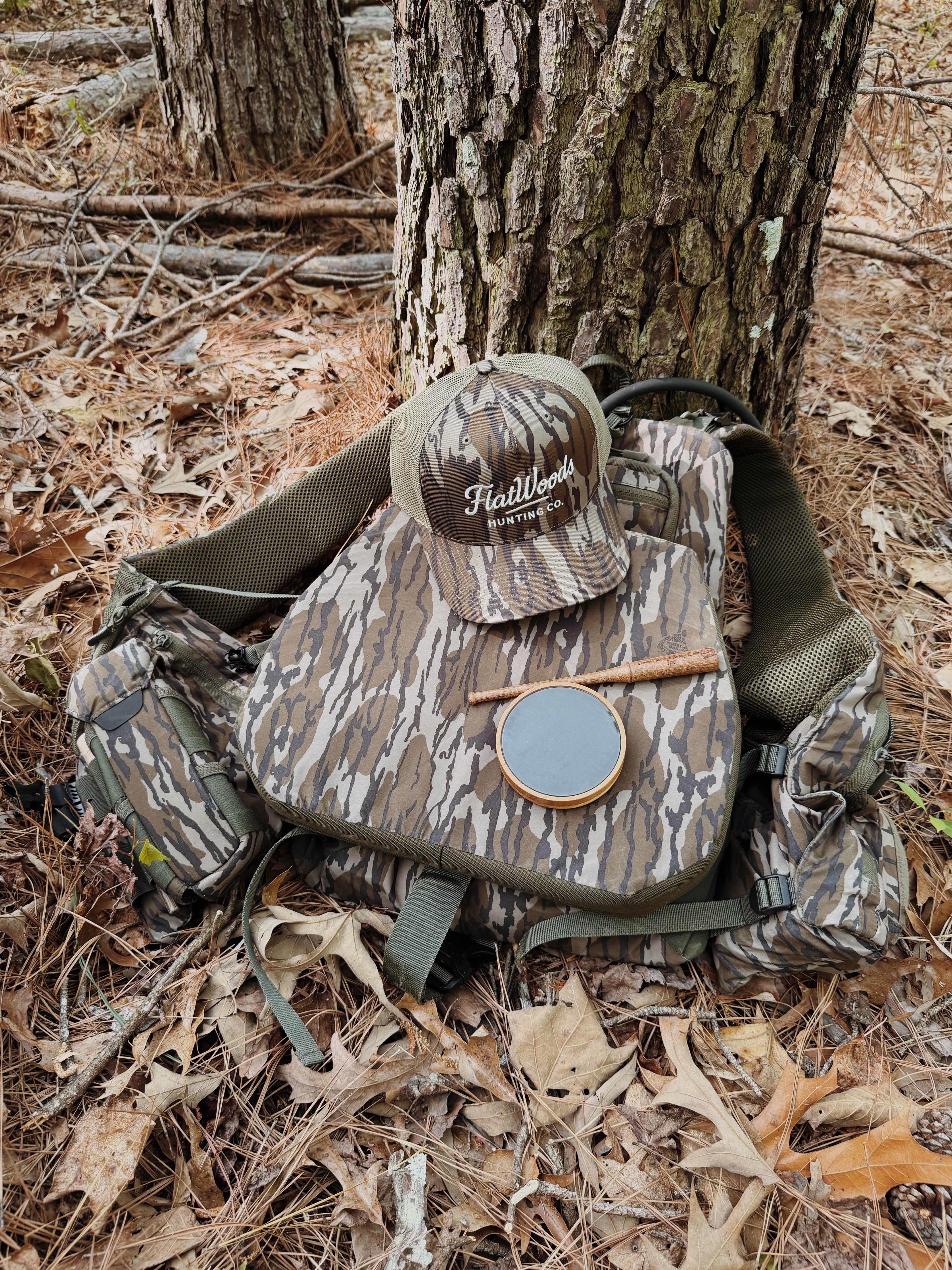 Flatwoods EA5Y Hat – Mossy Oak Bottomland CamoSnapback