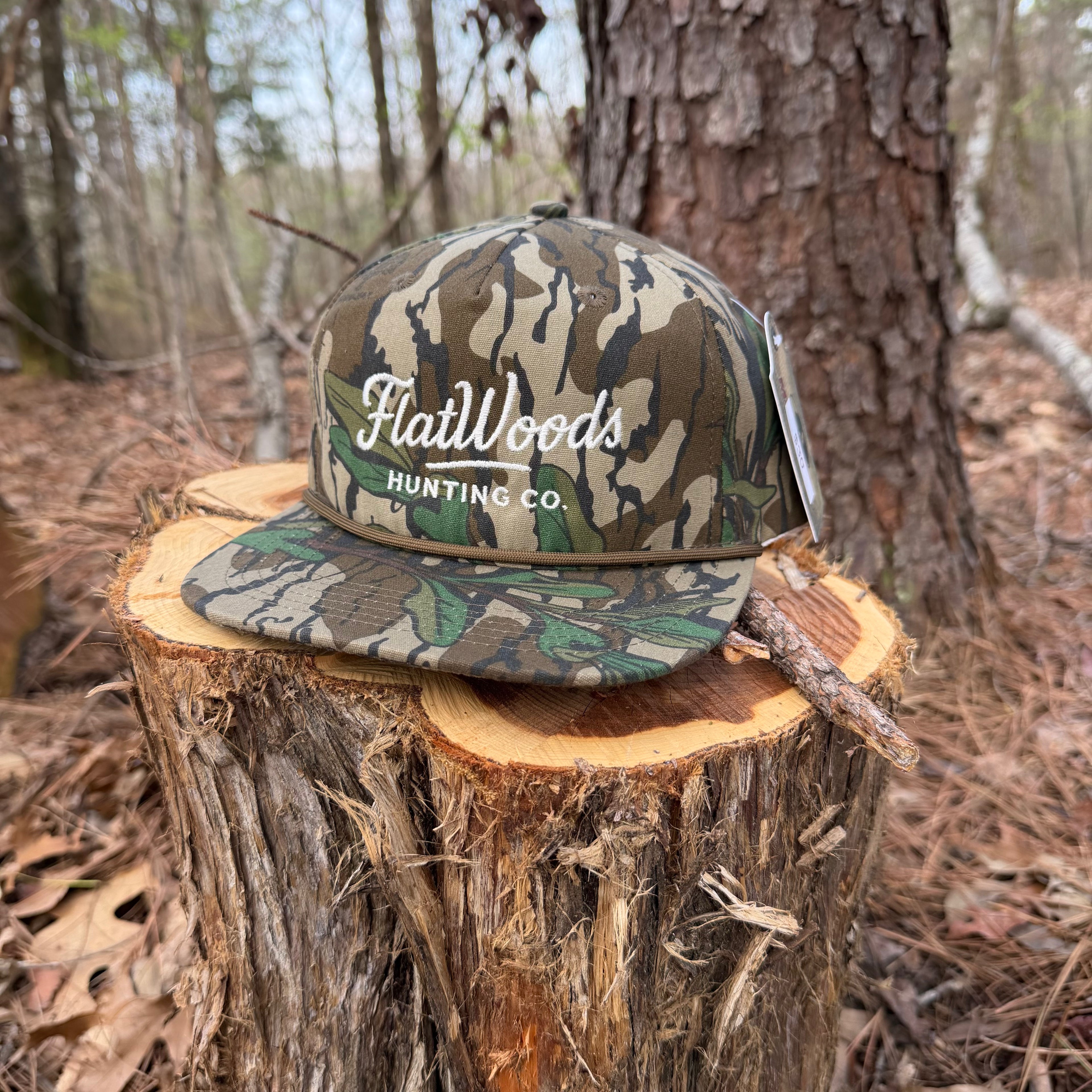 Flatwoods Mossy Oak Greenleaf Rope Hat | Camo Hunting Snapback Hat