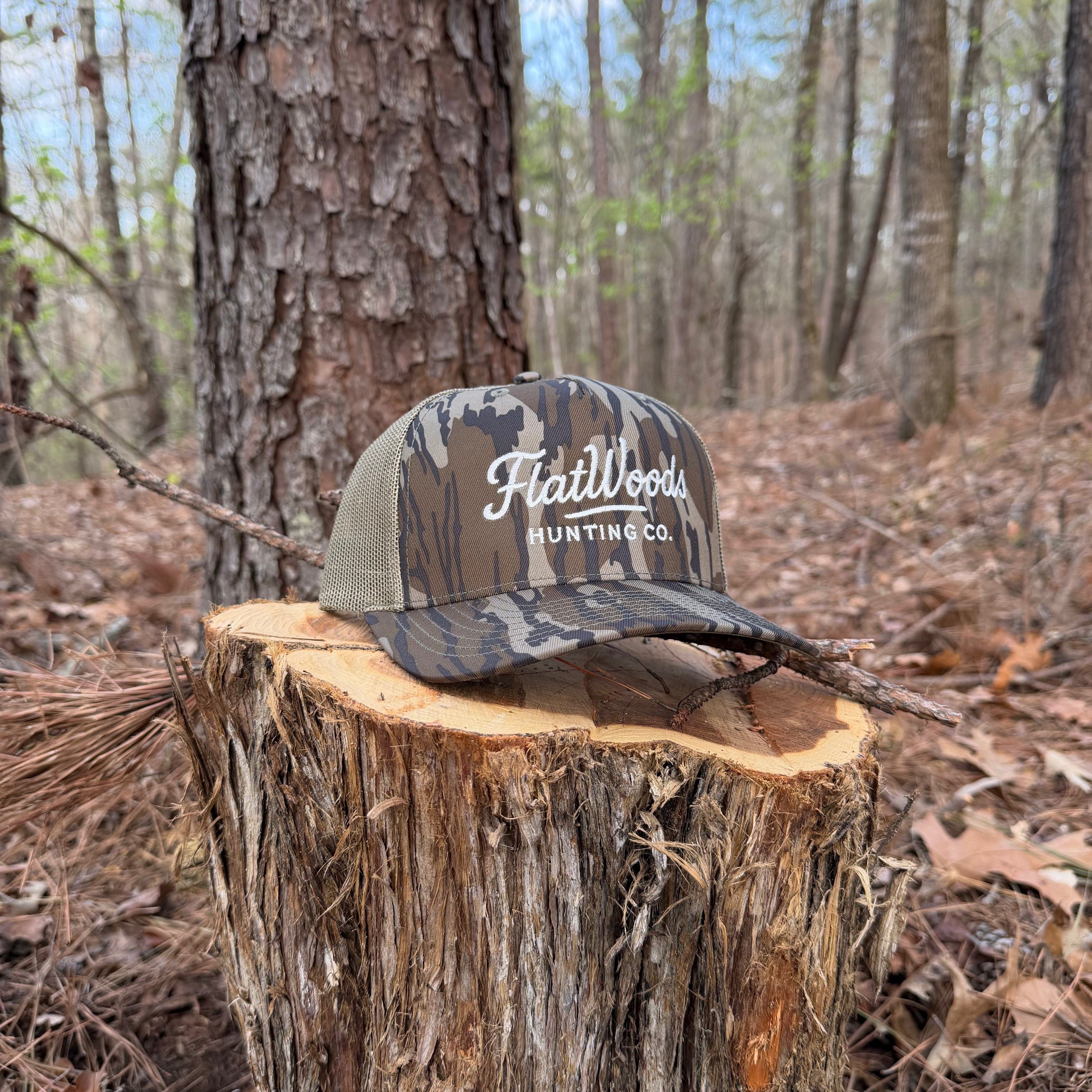 Flatwoods Mossy Oak Bottomland Trucker Hat | Richardson 112PFP Turkey Hunting Hat
